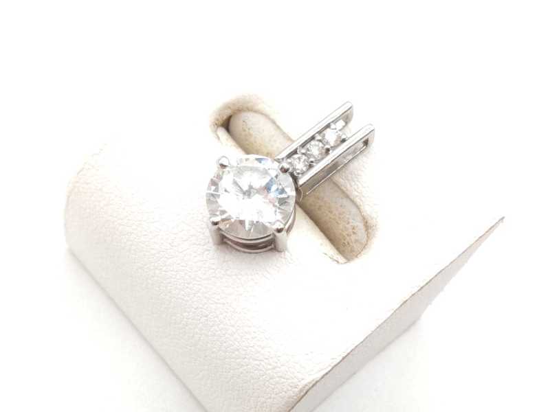 ダイヤモンド買取 ペンダントトップ Pt900 ダイヤ2.30ct 